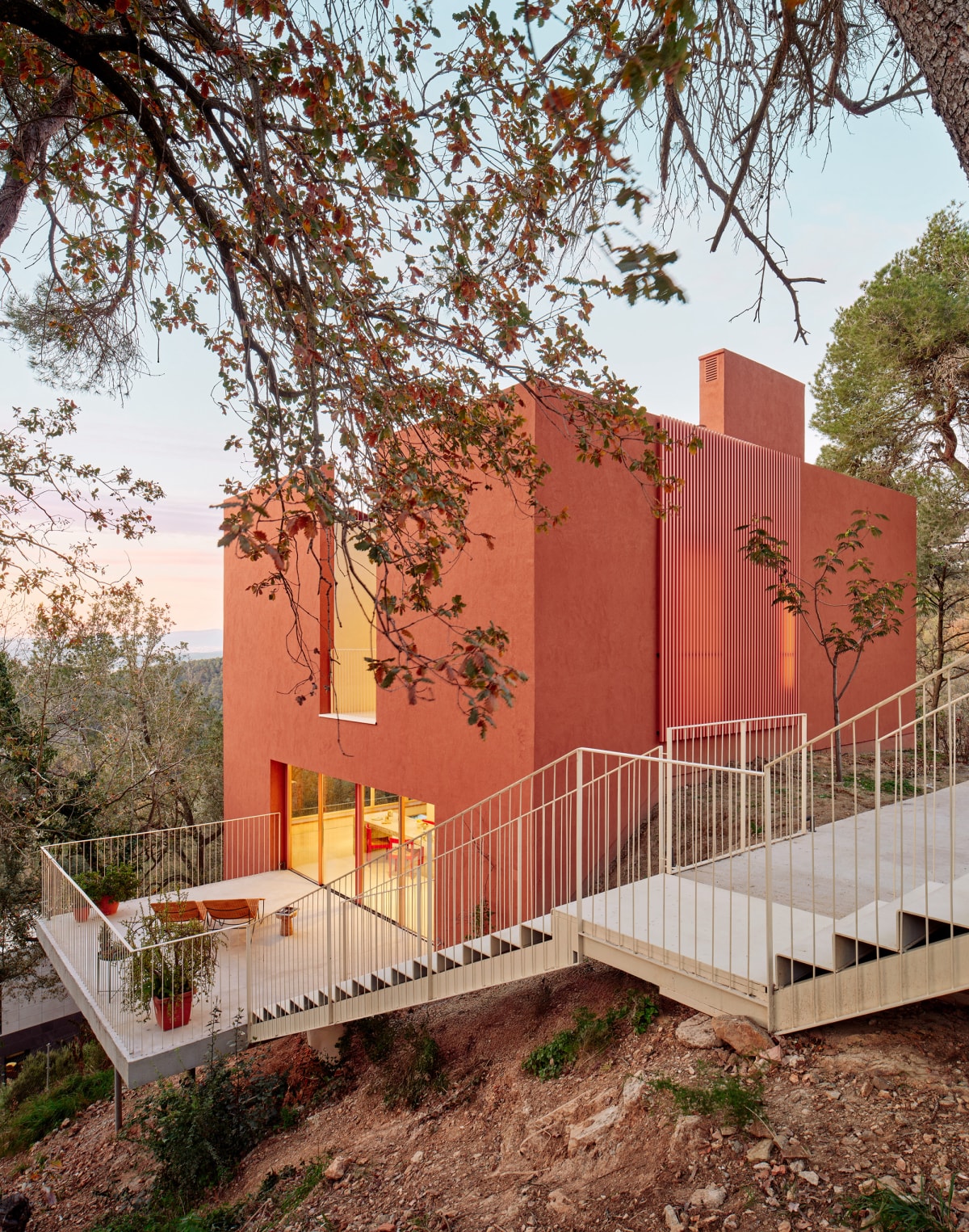 Magarola住宅：西班牙陡坡上的诗意栖居 / Raúl Sanchez Architects - 建筑学院官方网站