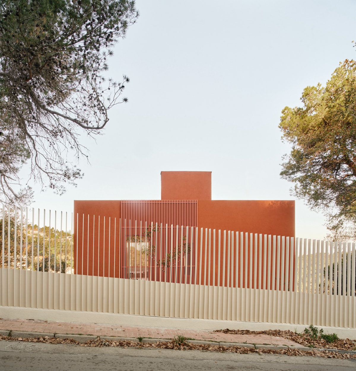 Magarola住宅：西班牙陡坡上的诗意栖居 / Raúl Sanchez Architects