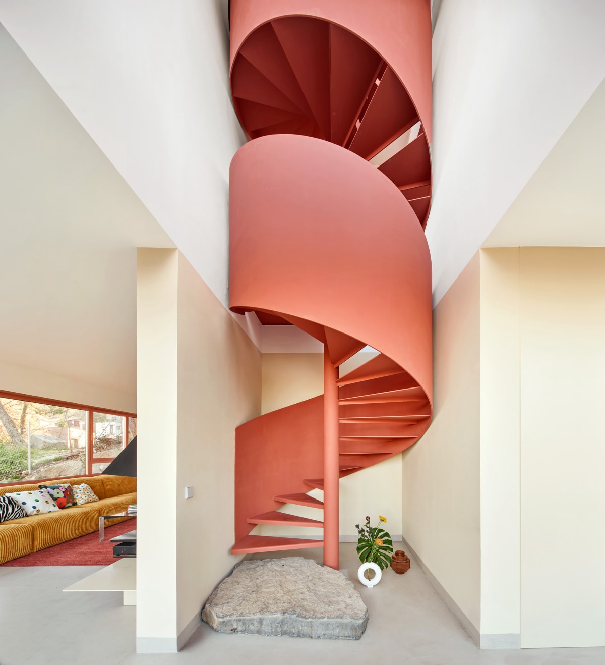 Magarola住宅：西班牙陡坡上的诗意栖居 / Raúl Sanchez Architects