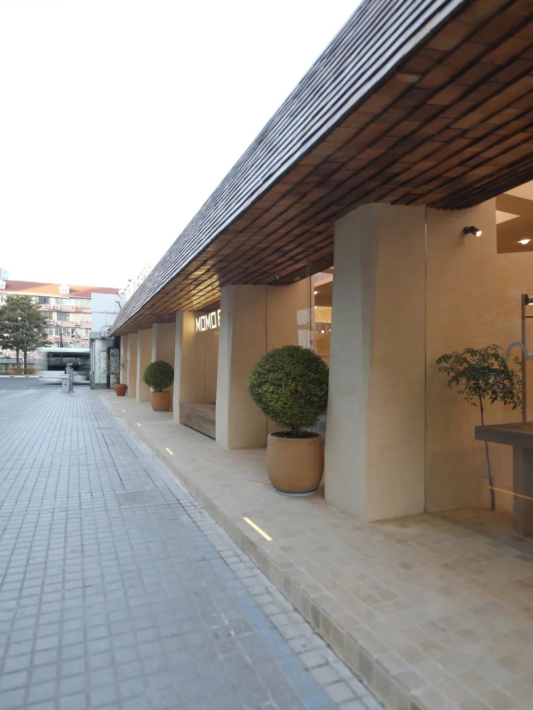 MOMO ERA STUDIO徐汇店 / 多么工作室