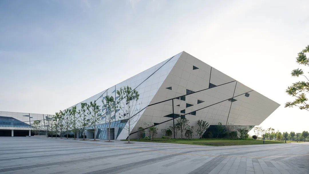 宿迁市宿豫文化公园（文化艺术活动中心） / 浙江省建筑设计研究院