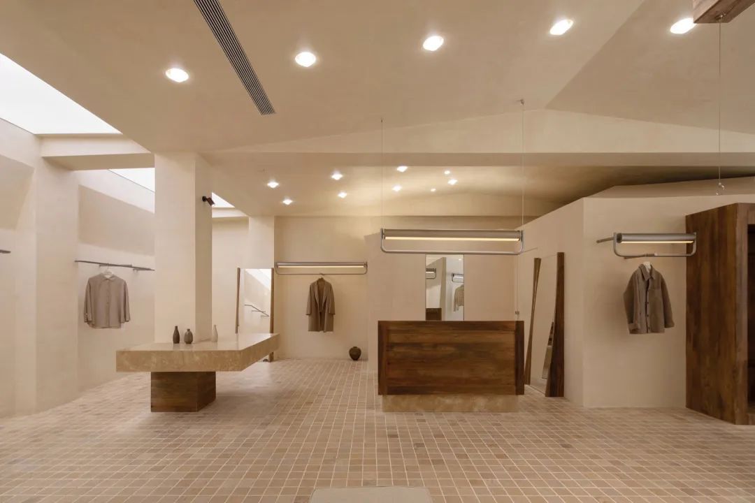 MOMO ERA STUDIO徐汇店 / 多么工作室