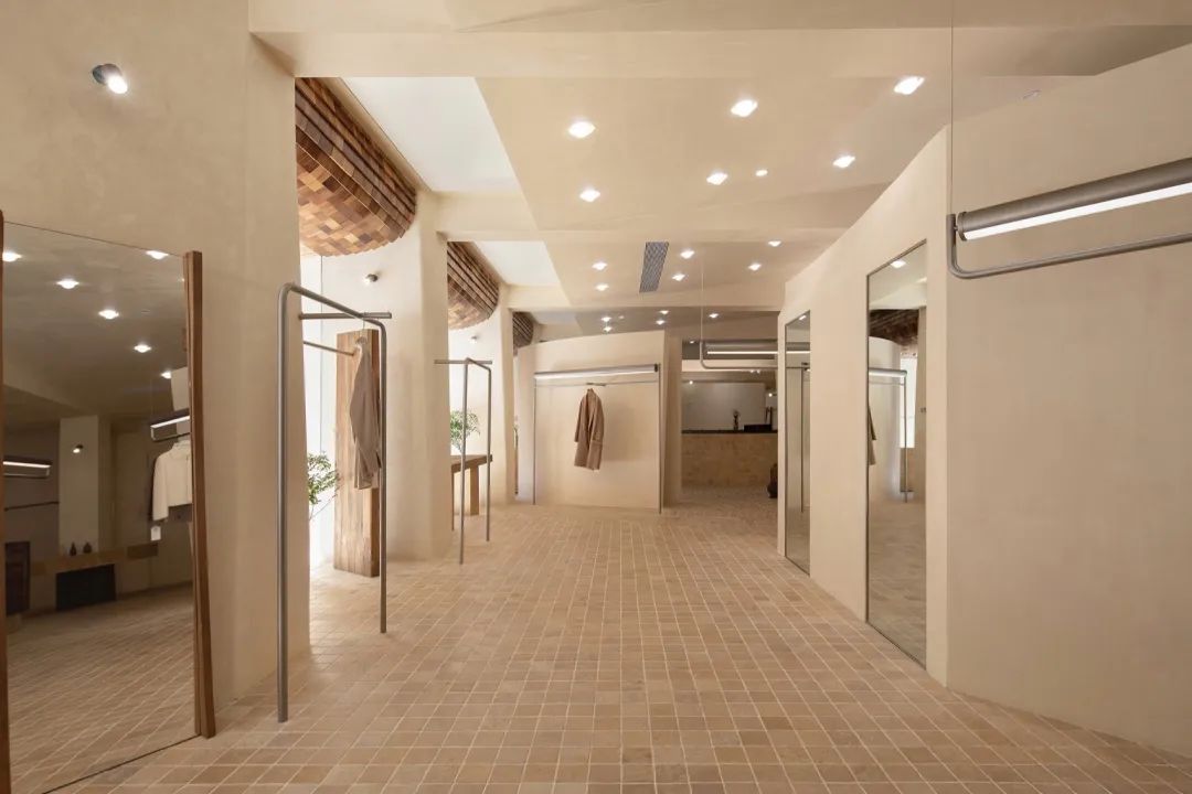MOMO ERA STUDIO徐汇店 / 多么工作室