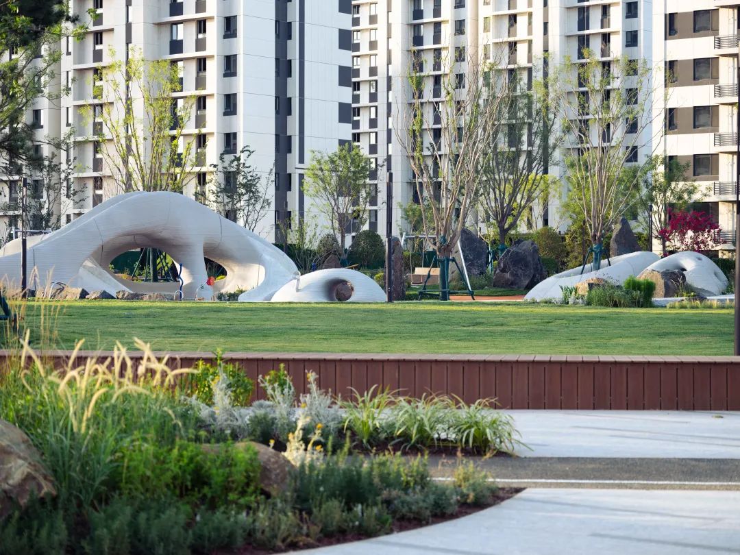 巨石公园·3D混凝土打印的儿童景观空间 / 喜随设计