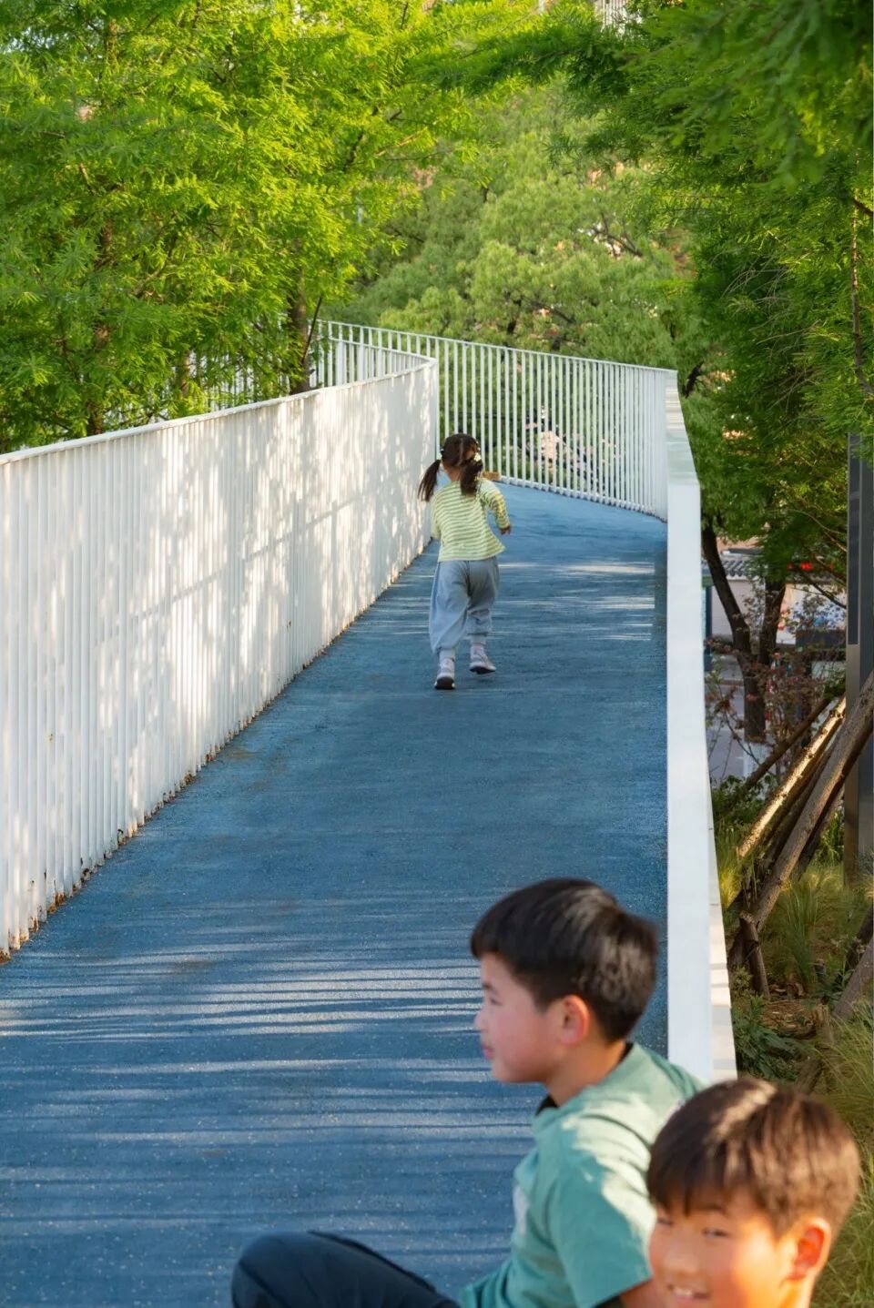 日常景观基础设施城市停车公园设计 / 东南建院 + 正中国际