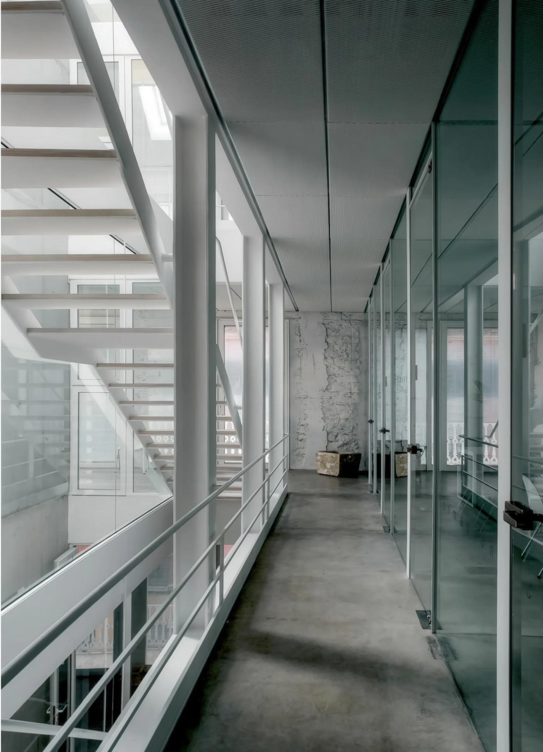 新经济学家协会办公室装修工程 Renovations for New Economists' Guild Offices | 阿尔弗雷多·帕亚 ...